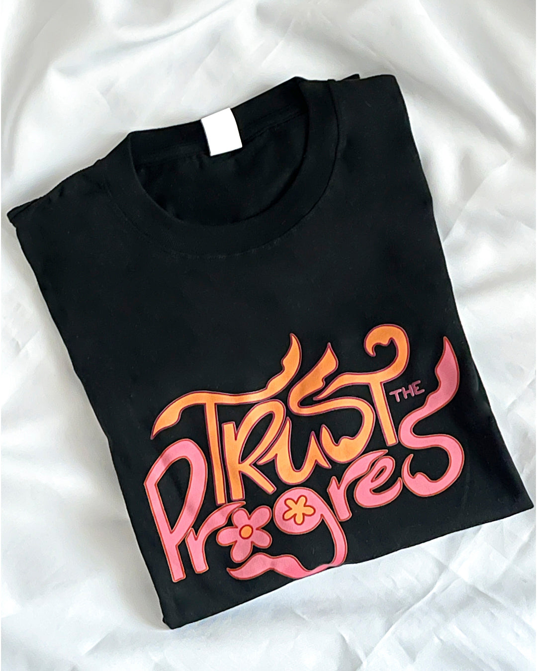 PLAYERA TRUST THE PROGRES